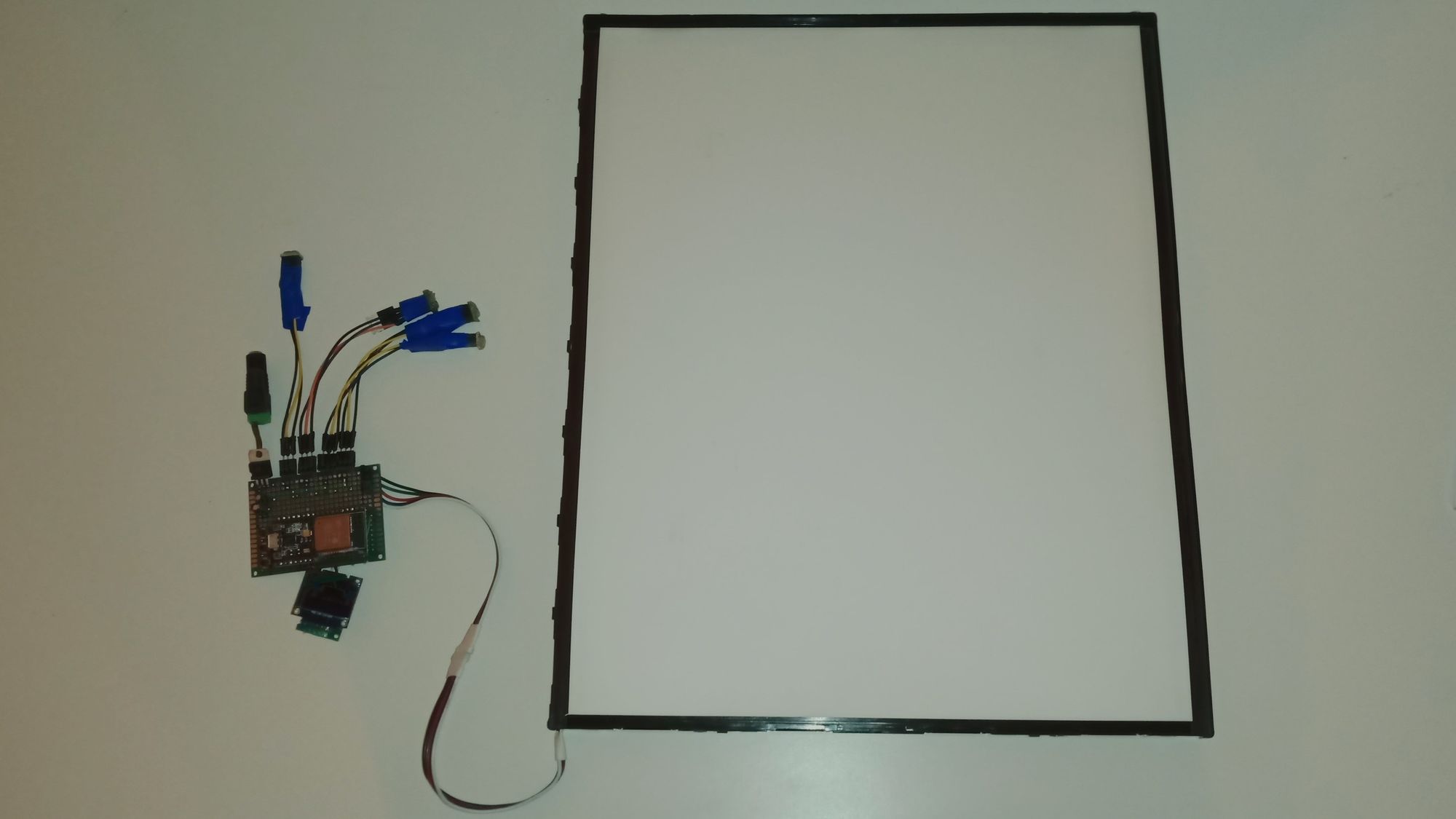 Building a controller for self-made daylight lamps or softboxes